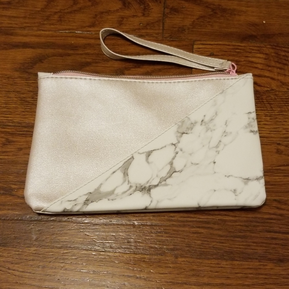 Ipsy Makeup Bag